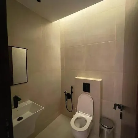 Lovely 3-Bedroom Rental Unit In Riyadh Exterior photo