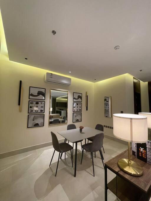 Lovely 3-bedroom Unit In * Riyadh
